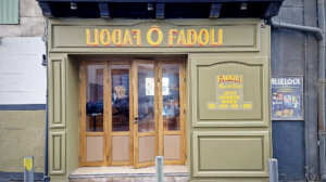 Façade du bar Ô Fadoli à Marseille 7e