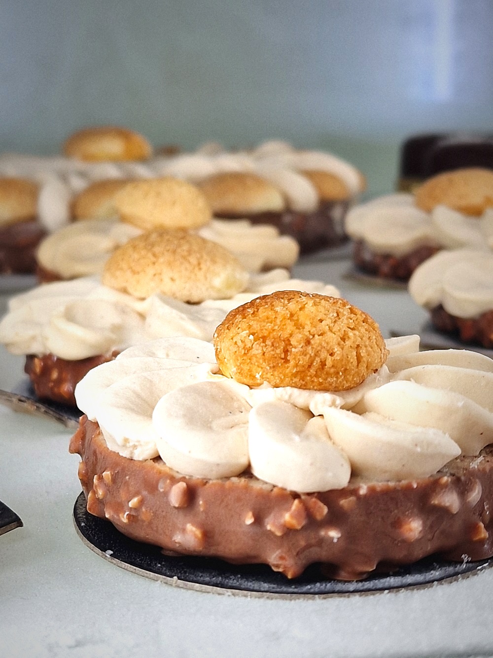 Les gâteaux glacés servis chez Alessandro glacier à La Ciotat