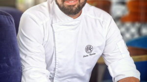 Nicolas Sintes, chef des Roches blanches à Cassis