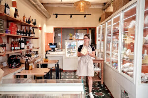 Pline c'est une fromagerie, charcuterie et sandwicherie à Marseille 7e arr.