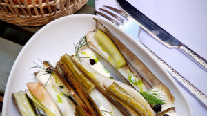 Couteaux sauce crémée et citronnée servis à la brasserie le Canotier à Marseille - Malmousque