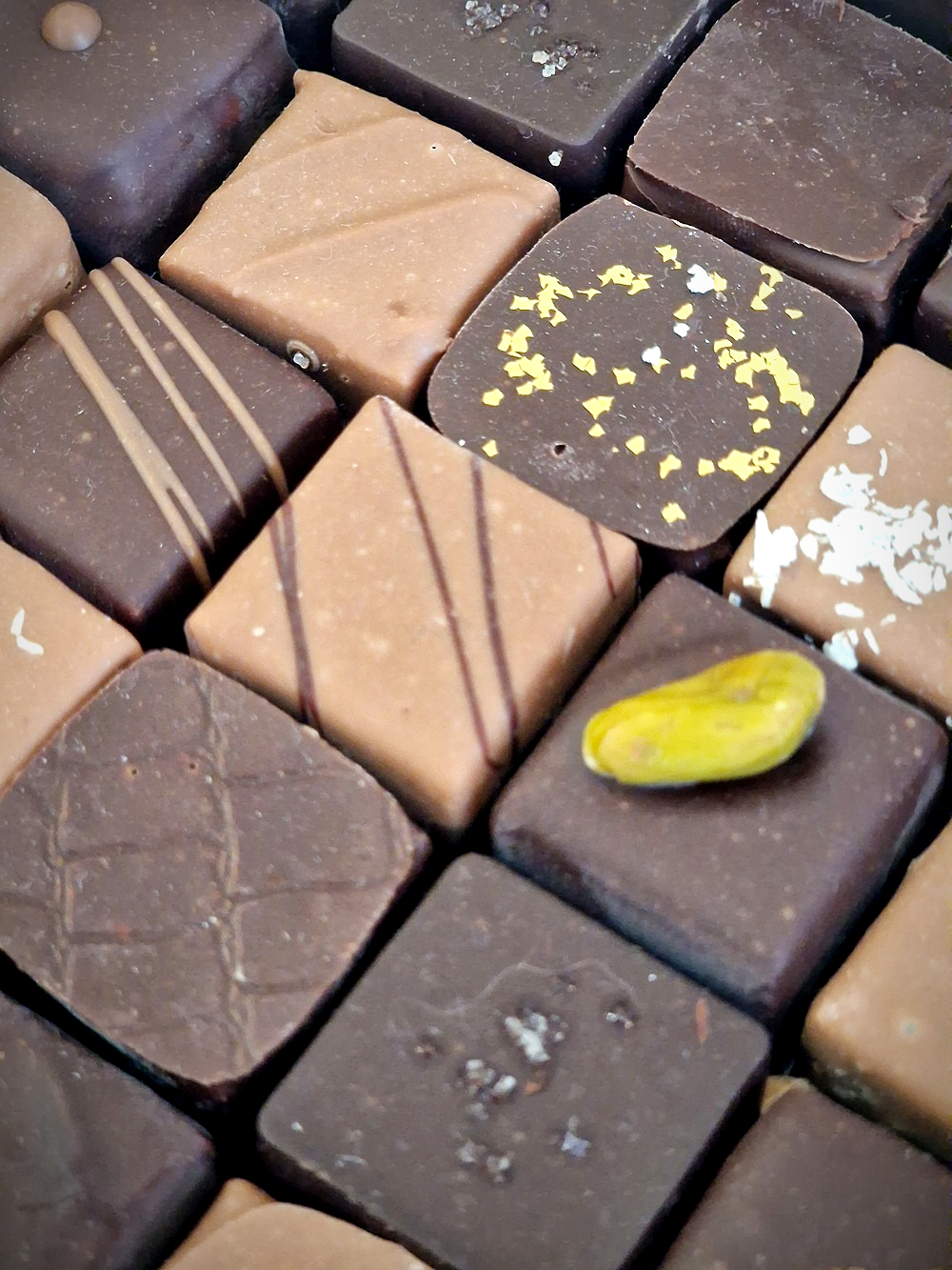 Assortiment de chocolats vendus chez le Temps d'un Chocolat