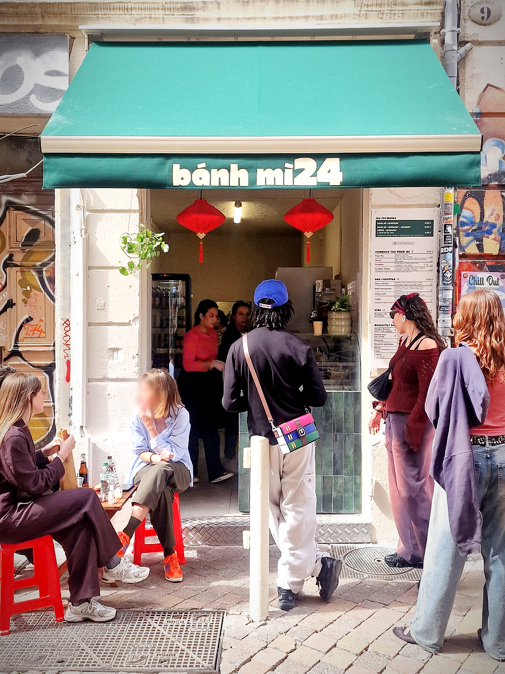 bành mi24 au 7, rue Pastoret à Marseille